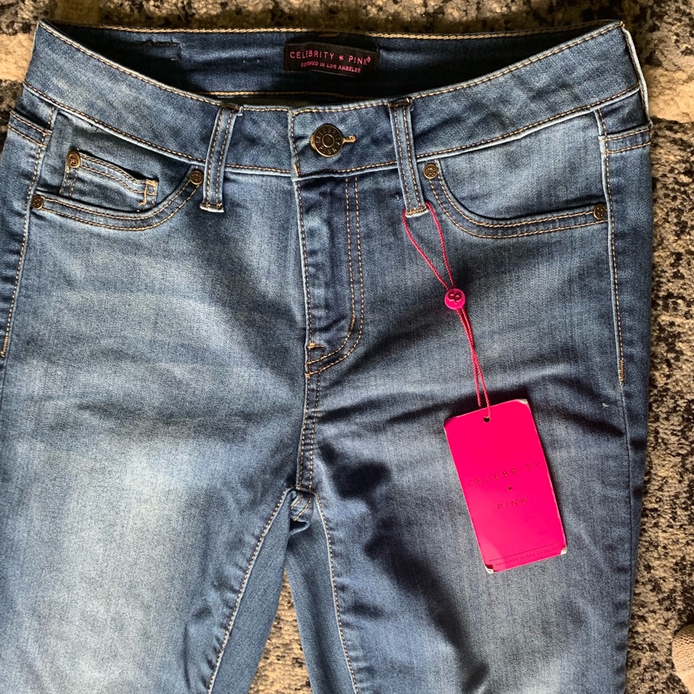 NWT Celebrity Pink Medium Wash Skinny Jeans